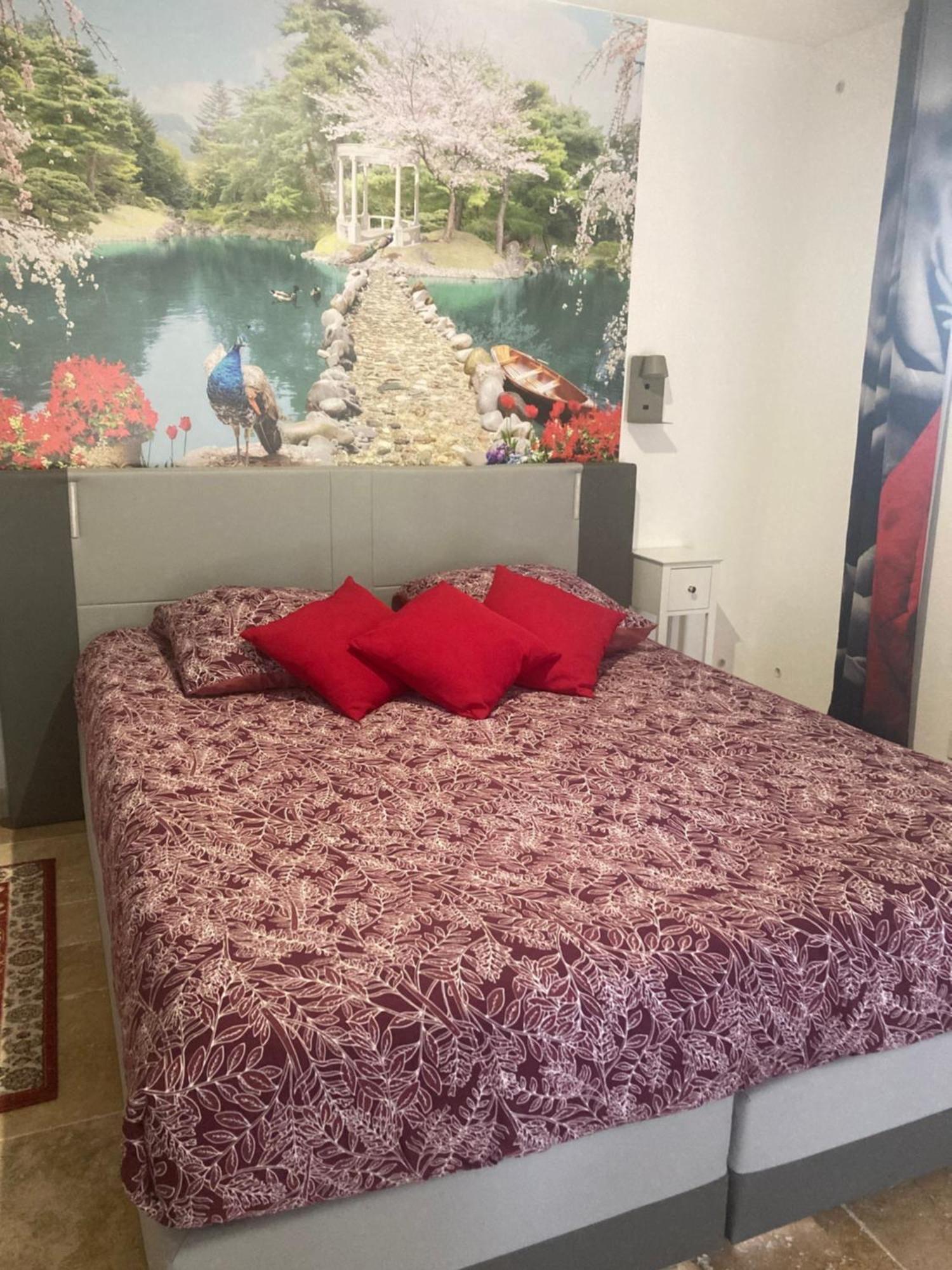 Le Studio D Aurelie Avec Spa Ete En Pleine Campagne Et Proche De Toute Commodite โรกมอเร ภายนอก รูปภาพ